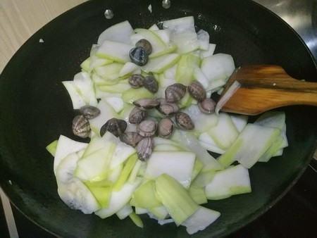 瓠瓜中间可以吃吗,美味与营养的双重享受